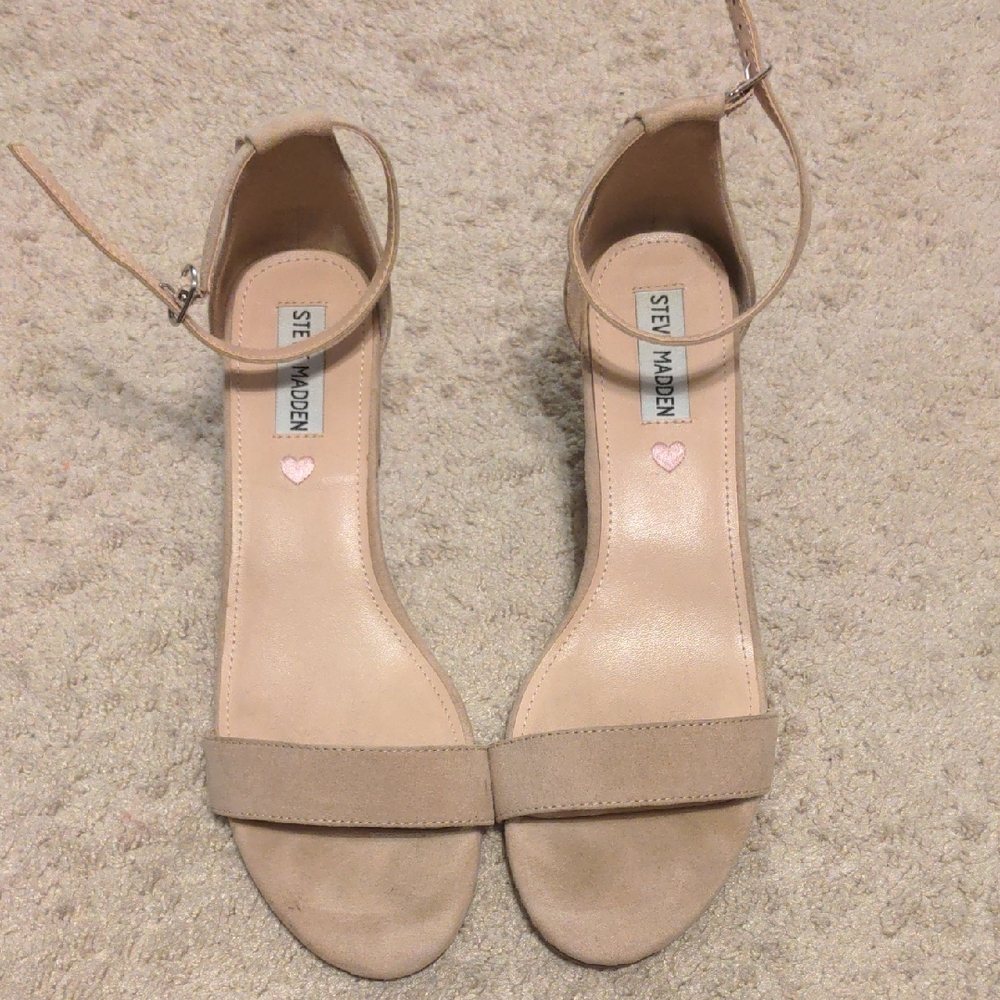 Steve Madden Beige Ankle Strap Sandals